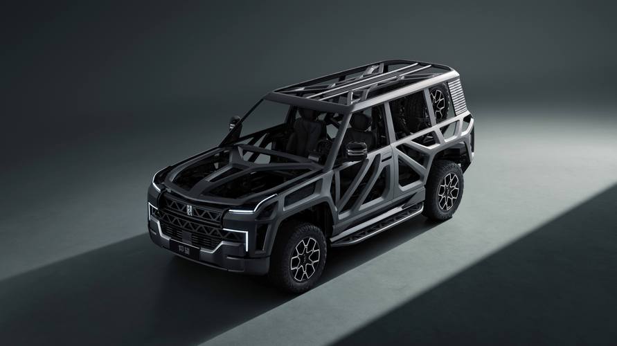 成都192仰望U8硬派越野的科技魅力，国能汽车对传统燃油车市场的冲击